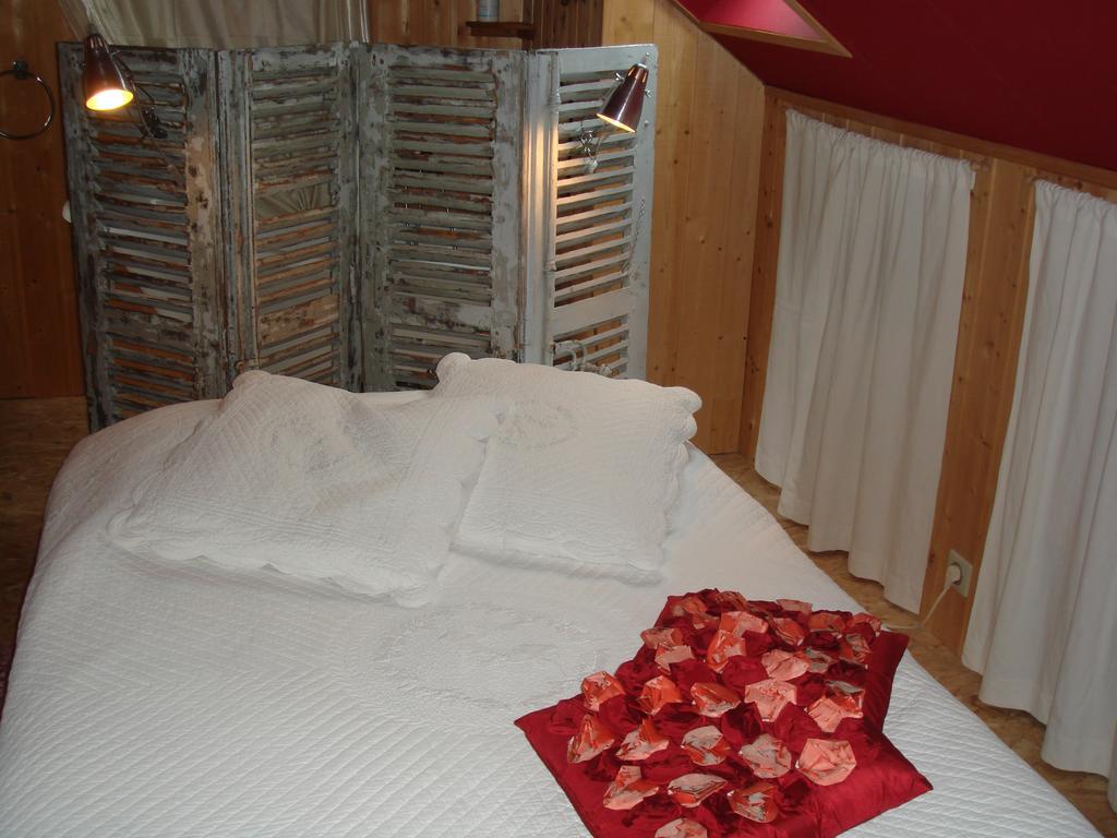 La Maison De Justine Hotel มูราต์ ภายนอก รูปภาพ